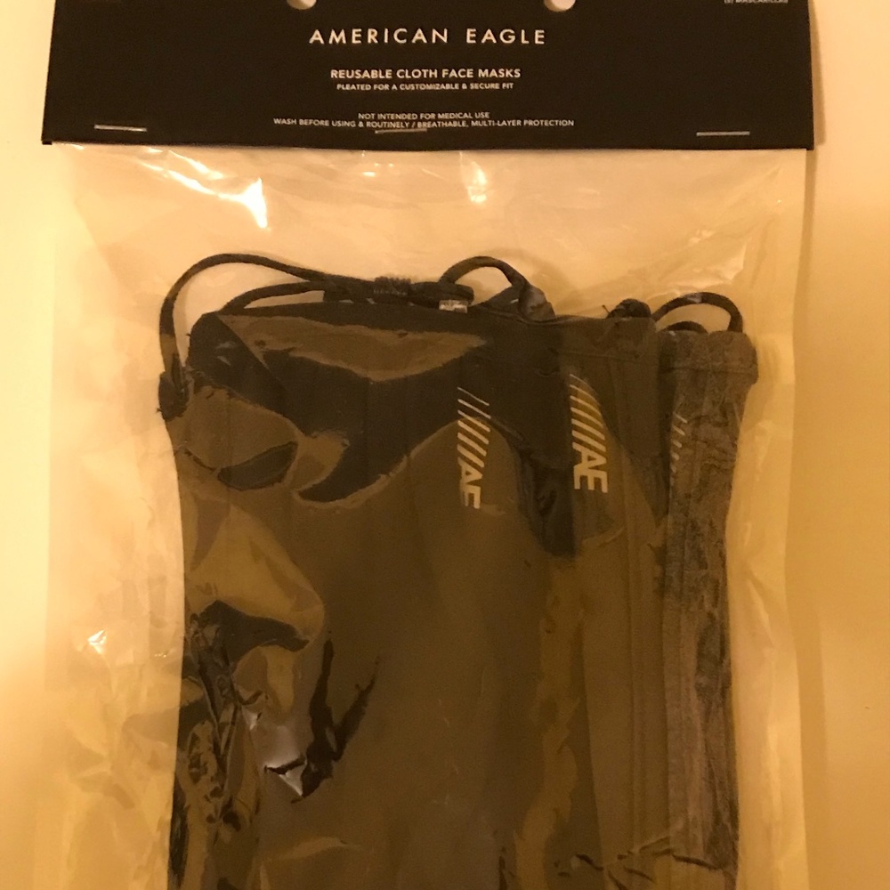 American Eagle 3 pack masks